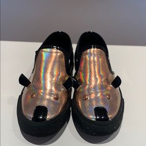 Little Marc Jacobs “mouse” patent iridescent shoe